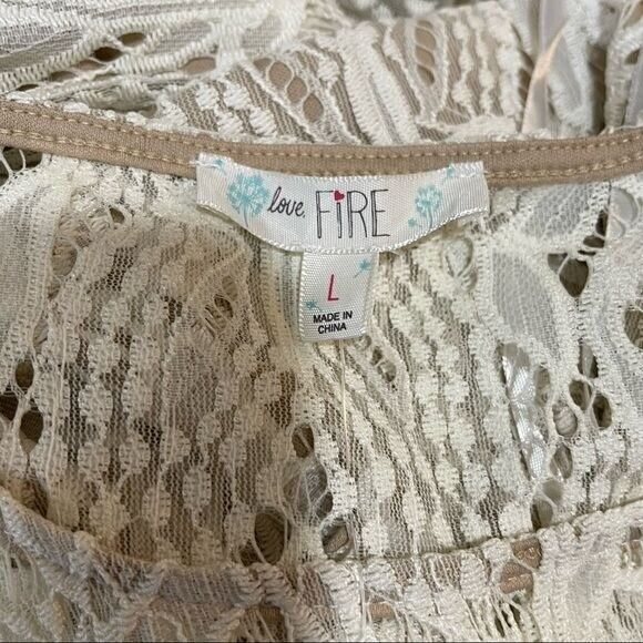 New Women Large Cream Lace Mini Dress Sleeveless Love Fire New - Picture 8 of 13